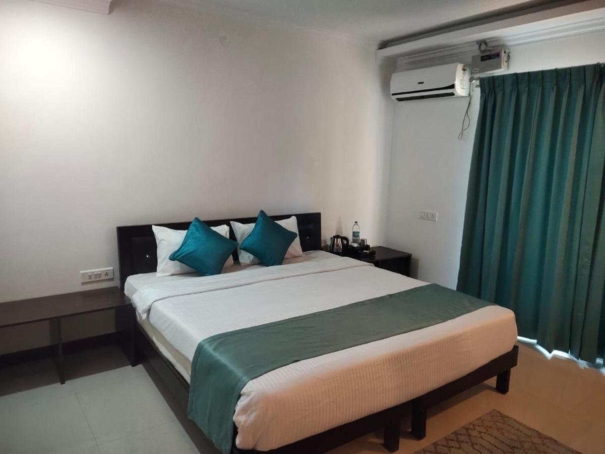 Square Inn Devanahalli Eksteriør billede